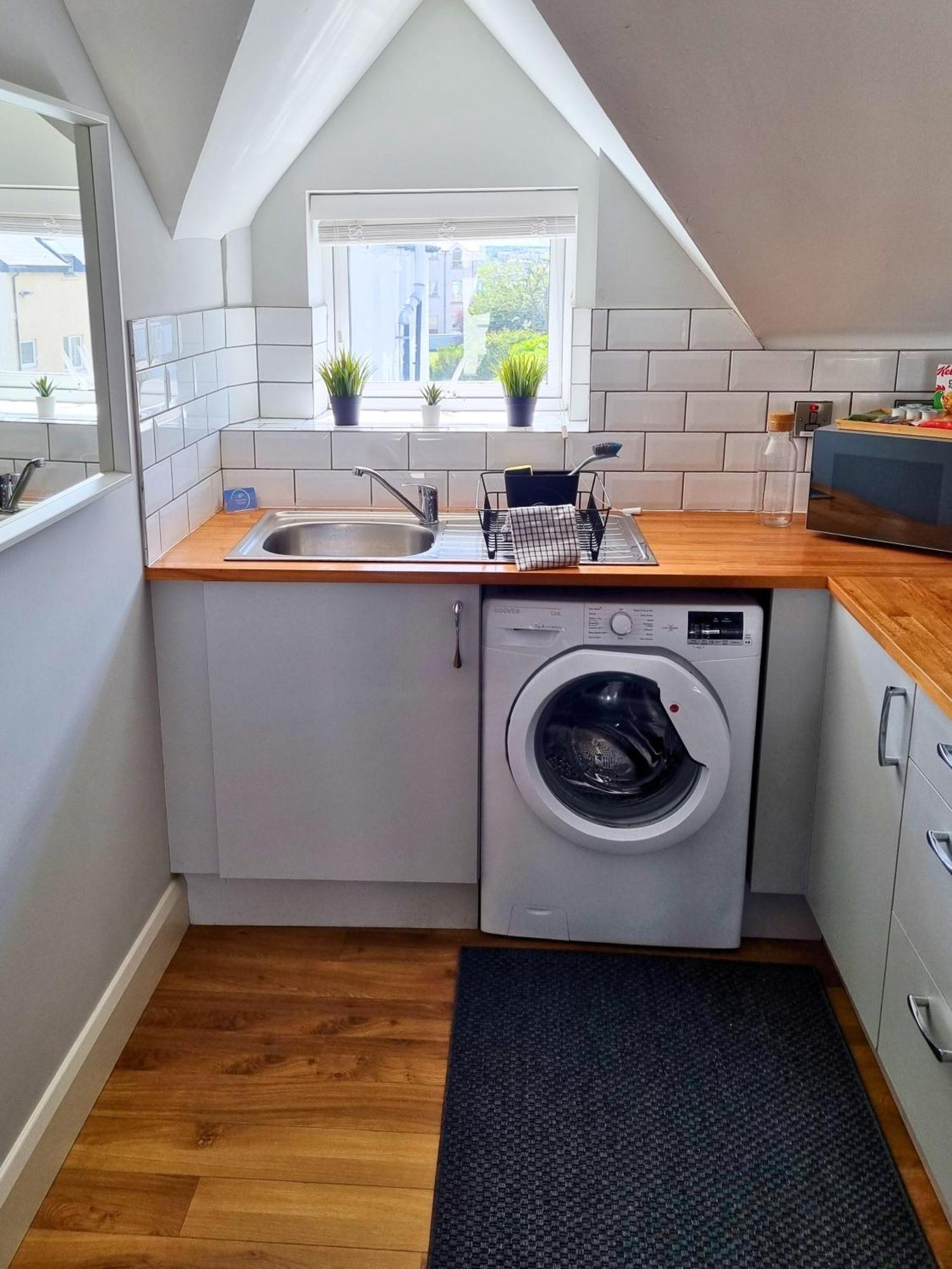 3 Princess - By The Sea Portrush